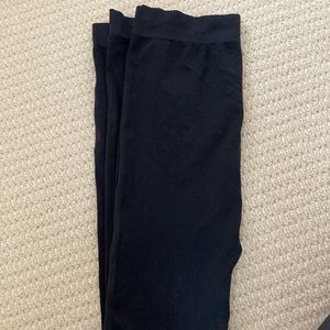 Be Maternity by Ingrid and Isabel leggings